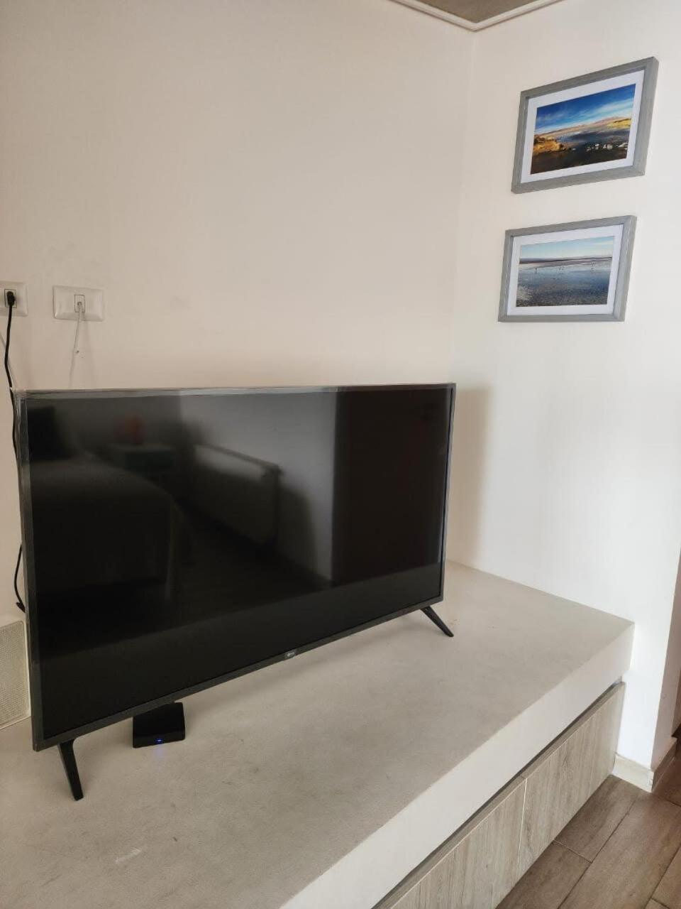 Estudio Nuevo Con Preciosa Vista Con Estacionamiento Servicio Hom Apartamento Valparaíso