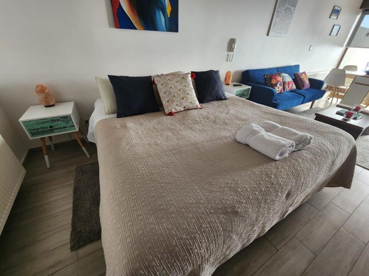 Estudio Nuevo Con Preciosa Vista Con Estacionamiento Servicio Hom Apartamento
